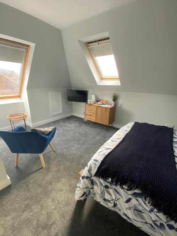 Attic Views Apartment Caol Exterior photo